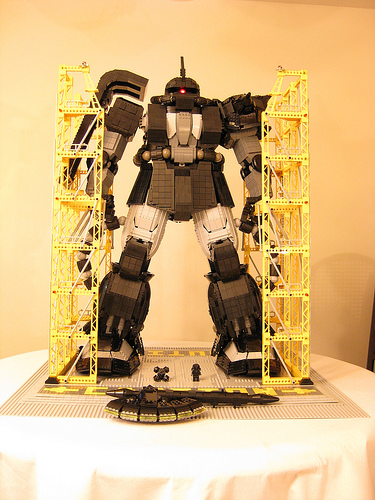 Illustration for article titled Massive Lego Mecha Can Probably Kill Humans, then Drink Ten Packs of Good Ole Fortran